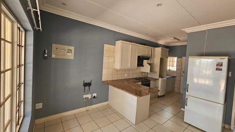 To Let 2 Bedroom Property for Rent in Die Bult North West